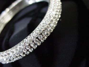 Rhinestone Hinged Bangle - Clear