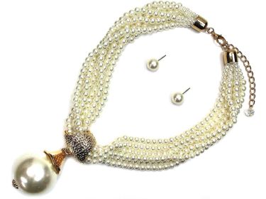 Pearl choker set with large pearl pendant